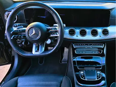 Mercedes Interior thumbnail